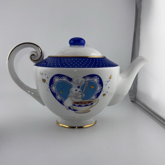 VTG 2003 The Pillsbury Doughboy Danbury Mint Porcelain Tea Set 5 pc Set - Picture 12 of 16